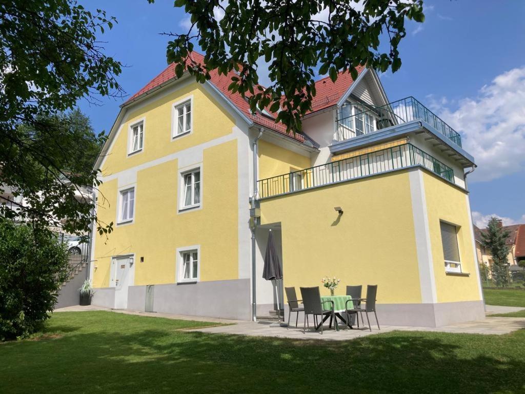 Gaestehaus Landgraf Uebelbach Exterior photo