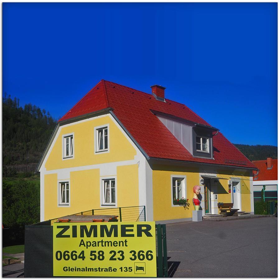 Gaestehaus Landgraf Uebelbach Exterior photo